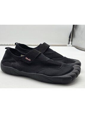 Newtz Shoes Womens Size 7.5 Black Mesh Water Swim Toe Strap Sneakers Stained